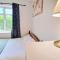 3 Bedroom City Centre Property - 戈尔韦