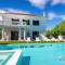 Villa De Los Leones in heart of Sitges by Beach and Town with A/C and Games - 锡切斯