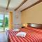 Rustic villa Stancija Martina with pool in Tinjan