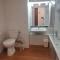 Studio cosy avec terrasse, parking couvert, piscine, salle de fitness, proche pistes - Accepte animaux - FR-1-404-253