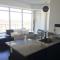 Foto: Square One Fully Furnished Suite 31/34