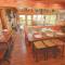High Mountain Mist A Beautiful 4 Bedroom Cabin in Starr Crest Resort with hot tub and pool table - Севьервилл