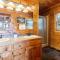 High Mountain Mist A Beautiful 4 Bedroom Cabin in Starr Crest Resort with hot tub and pool table - Севьервилл