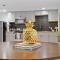 Chic 2 bedroom w free parking - 奥斯特