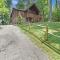 Edens Ridge is a charming two bedroom log cabin nestled in Sky Harbor minutes from town - 赛维尔维尔