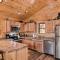 LOCATION 2 Bed 2 Bath Win A Bear cabin located less than a mile from the Pigeon Forge strip - 鸽子谷