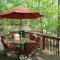 Sautee Nacoochee Mtn Paradise with Spacious Deck!