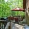 Sautee Nacoochee Mtn Paradise with Spacious Deck!