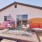 Twin Palms Desert Getaway - Jacuzzi, Fire pit, Meditation room & more - Joshua Tree