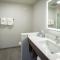 Holiday Inn Express & Suites Pensacola Airport North – I-10 by IHG