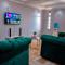 M & L Homes
