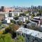 NEW! Urban Oasis, Chic 3-BR 2-BA Corner Unit, Steps Away from NYC! - 泽西市