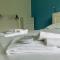 Happy Guest Apartments - Lake View and Pool - Riva di Solto