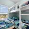 Coast is Clear at Laketown Wharf #1225 by Nautical Properties - بنما سيتي بيتش
