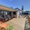 Chalet à Jullouville - 6 couchages, piscine chauffée, près de la plage et commerces - FR-1-361-523
