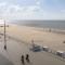Nice apartment with shared pool - Middelkerke