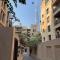 Serene Oasis in Downtown Dubai - Just 5 Min Walk to Burj & Mall! - Dubaj