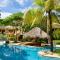 Cocomarindo Breeze Condo and Amazing Pool