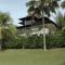 Grand Serene Lakeside Bali Style Villa - 塞贝维