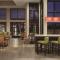 Country Inn & Suites by Radisson, Bakersfield, CA