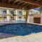 Only 350 yards from Eagle Beach!
