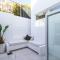 Clifton YOLO Spaces - Clifton Private Beach Villa