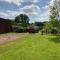Shepherds Hut (Bennys)