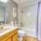 Beach House Condominiums D602 - Beachfront with Pool, WiFi, & Beach Service - Дестин