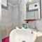 Central Two Bedroom Apartment