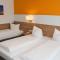 Hotel S16