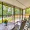 Cozy Lakeview Retreat, Close to Bull Shoals Lake!