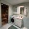 Sea and city view apartment with sauna and balcony - 派尔努