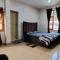 Max & Mason home stay