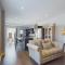 Seaside Cottage, Moments from Rydes Golden Sands, Sleeps 4