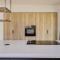 Lake House with dock at Lake Veere, Zeeland - أرنيماودن