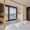 Lake House with dock at Lake Veere, Zeeland - أرنيماودن