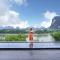 Yangshuo Pleasure River View Resort Hotel