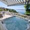 NIKO LUX Apartment with Jacuzzi only 70m from the beach