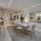 The Prestigious Residence with Modern Elegance - London