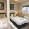Modern home - great facilities-J26 M1 near IKEA - 诺丁汉