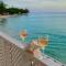 Purple Rain - Direct Beach Access, 2 Bedroom, 2 Terrace Holiday Home Bliss
