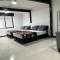Malibu loft hotel