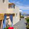 Nalu Suites - Fira