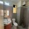 Casa Cintilante 2BR Apt ,Zennova Stays - 达波林