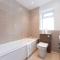 Pass the Keys Spacious 3 bedroom Greater London Free Parking - 埃奇韦尔