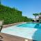 Sunny Villas Exclusive