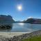 Segla Guesthouse - with view of Fjord - Fjordgård