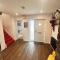 Northampton Oasis - 4 Bedroom House