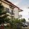 Manos Kritikakis Apartments
