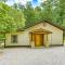 Pet-Friendly Waynesville Cabin with Deck and Mtn Views - Waynesville